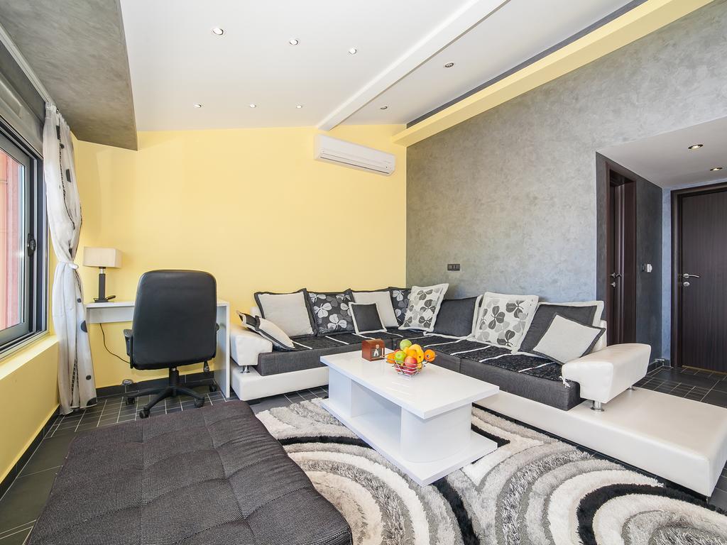 Apartments Princess View Свети-Стефан Экстерьер фото